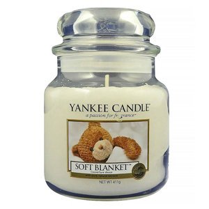 YANKEE CANDLE Classic Vonná svíčka střední Soft Blanket 411 g